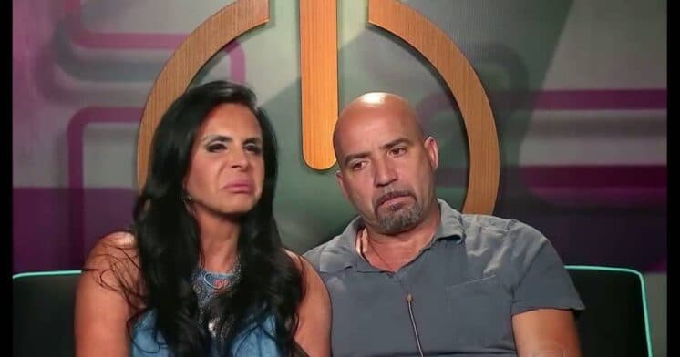 Marido de Gretchen se nega a beijar cantora em público