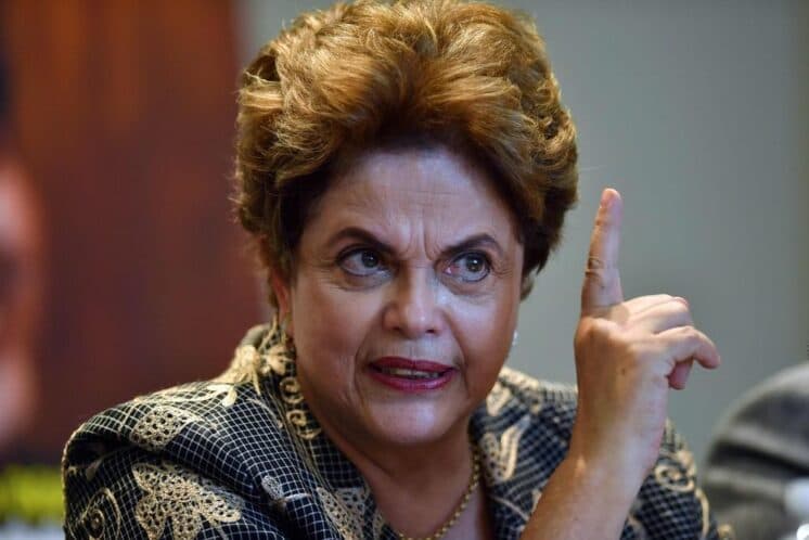 Dilma diz que a Globo precisa ser extinta: "A concentração de poder é gravíssima"