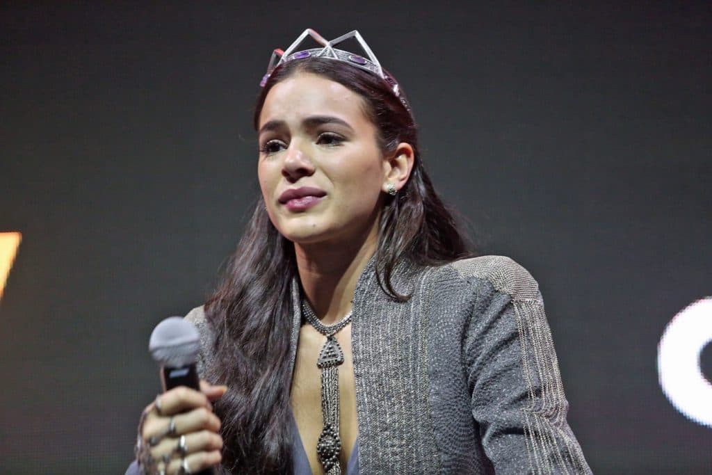 Bruna na coletiva de Deus Salve o Rei (Foto: Divulgação) Bruna na coletiva de Deus Salve o Rei (Foto: Divulgação)