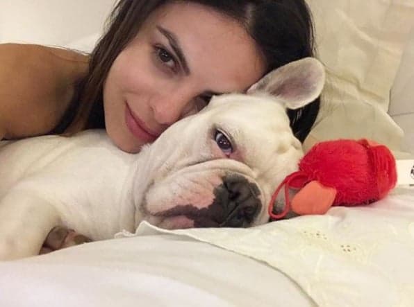 Stefhany Brito chora morte de seu cãozinho: 'Meu coração parece que vai parar a qualquer momento'