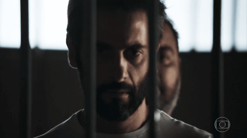 Vinícius (Flávio Tolezani) em cena de O Outro Lado do Paraíso (Foto: Reprodução/Globo) Vinícius (Flávio Tolezani) em cena de O Outro Lado do Paraíso (Foto: Reprodução/Globo)