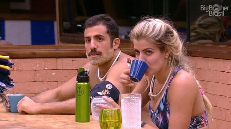 BBB18: Kaysar faz reclamações sobre brothers e sugere atitude
