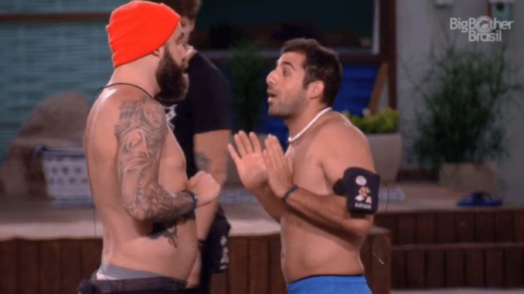 Kaysar e Caruso têm briga feia e Mahmoud se revolta no BBB18