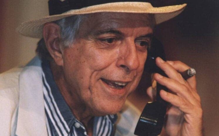 Falecido neste sábado, ator Oswaldo Loureiro está no ar em Celebridade
