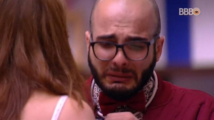 Mahmoud chora ao errar voto no BBB18 (Foto: Reprodução) Mahmoud chora ao errar voto no BBB18 (Foto: Reprodução)