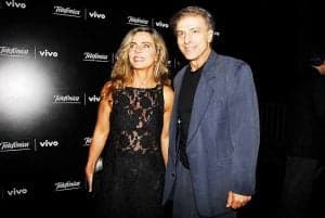 O casal Bruna Lombardi e Carlos Alberto Riccelli (Foto: Reprodução) O casal Bruna Lombardi e Carlos Alberto Riccelli (Foto: Reprodução)