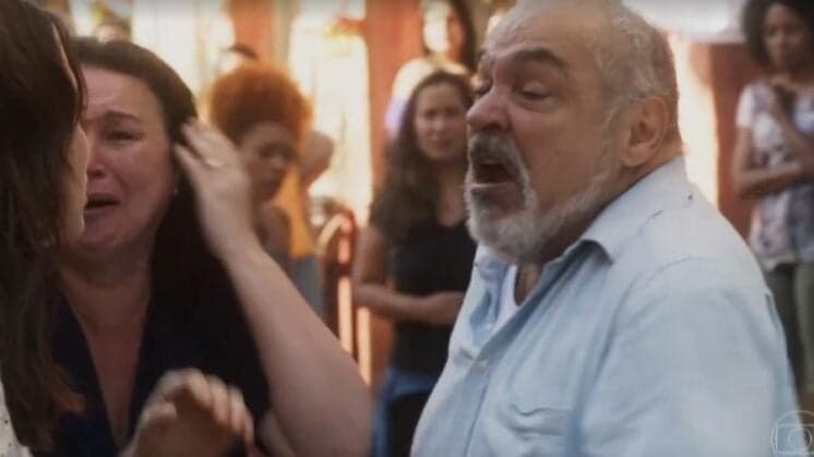 Roberto Bonfim desabafa sobre cena de expulsão de Rosa em Segundo Sol e revela detalhes
