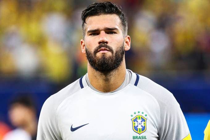 Alisson Becker, goleiro da Seleção Brasileira, será pai pela segunda vez