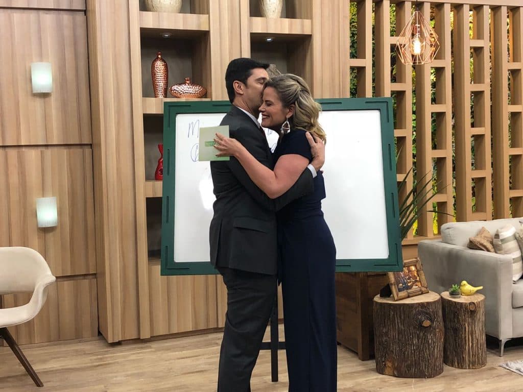 Maria Cândida e Mauro Calil (Foto: TV Aparecida) Maria Cândida e Mauro Calil (Foto: TV Aparecida)