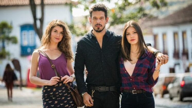 Globo começa divulgação da novela Espelho da Vida; confira o primeiro teaser