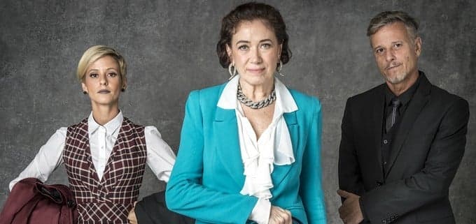 O Sétimo Guardião: Valentina tem segredo cabeludo escondido por personagem chave