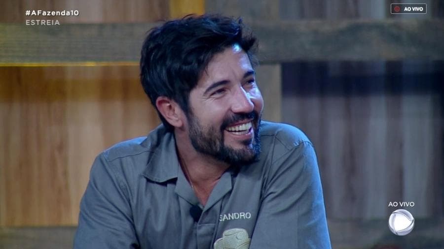 Sandro Pedroso participa da primeira prova do fazendeiro Imagem: Reprodução/RecordTV Sandro Pedroso participa da primeira prova do fazendeiro Imagem: Reprodução/RecordTV