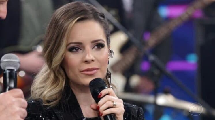 Sandy e marido brigam antes de participação no Domingão e discussão é exposta para todo o Brasil