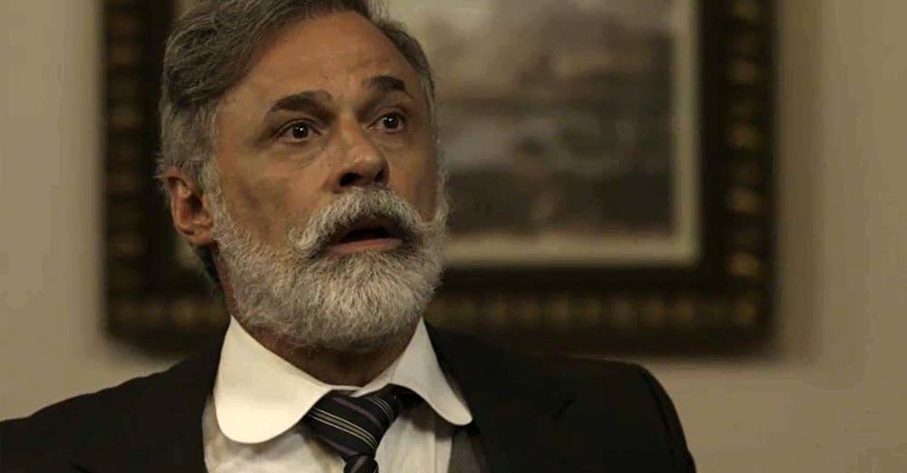 Tibúrcio terminará Orgulho e Paixão isolado e atormentado (Foto: TV Globo) Tibúrcio terminará Orgulho e Paixão isolado e atormentado (Foto: TV Globo)