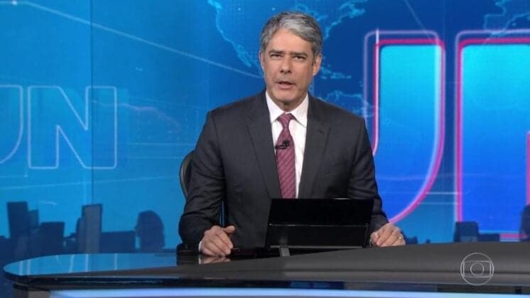 Candidato puxa o saco de William Bonner na Globo e é duramente prejudicado