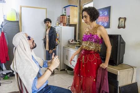 Getúlio e Brigitte flagrados por Érico em Malhação (Foto: Paulo Belote/ Globo/ Divulgação) Getúlio e Brigitte flagrados por Érico em Malhação (Foto: Paulo Belote/ Globo/ Divulgação)