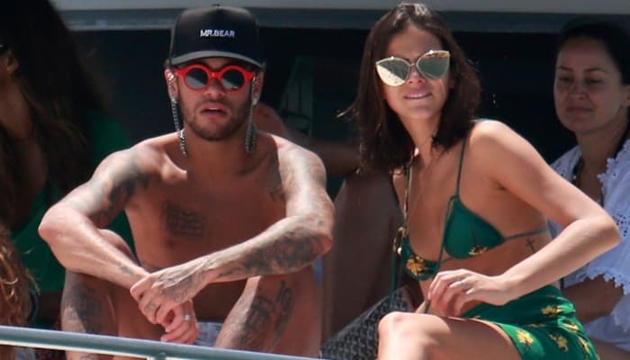 Neymar e Bruna Marquezine (Foto: Ag. News) Neymar e Bruna Marquezine (Foto: Ag. News)