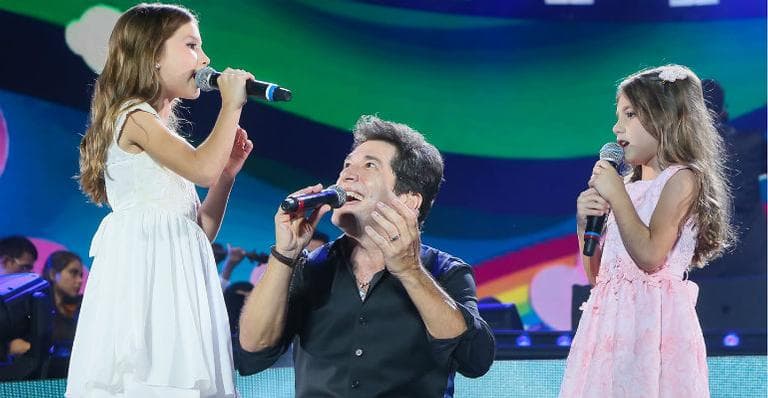 Filhas do cantor Daniel roubam a cena em show do pai Manuela (Scarpa/Brazil News) Filhas do cantor Daniel roubam a cena em show do pai Manuela (Scarpa/Brazil News)