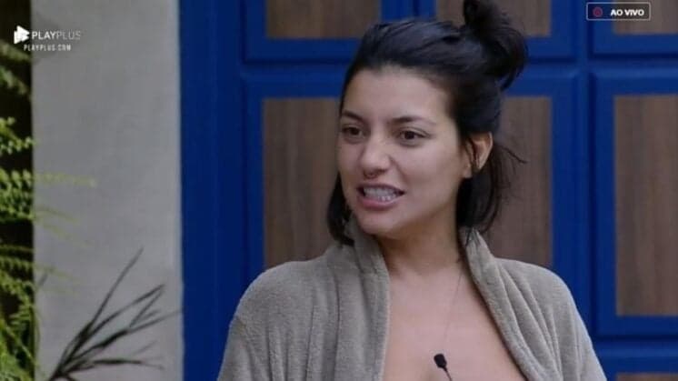 Internautas chamam Gabi Prado de 'sem bunda' e ela responde: "tenho espelho em casa"