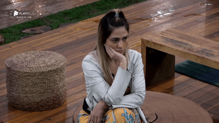 Nadja se desespera com possibilidade de sair do reality e revela: "Estou muito preocupada"