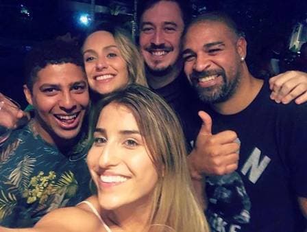 Adriano Imperador marca presença na festa de Thiago Magalhães (Foto: Reprodução/Instagram) Adriano Imperador marca presença na festa de Thiago Magalhães (Foto: Reprodução/Instagram)