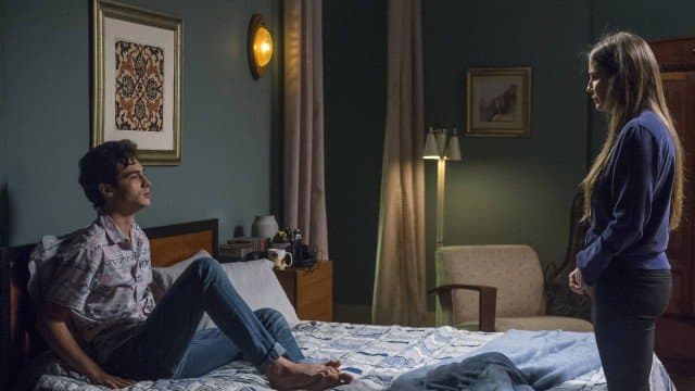 Valentim questiona se Karola o roubou de Luzia em Segundo Sol (Foto: Raquel Cunha/ Globo) Valentim questiona se Karola o roubou de Luzia em Segundo Sol (Foto: Raquel Cunha/ Globo)