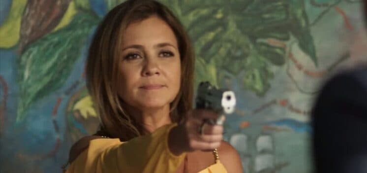Final de Segundo Sol: Laureta rouba bebê de Rosa e atira contra personagem