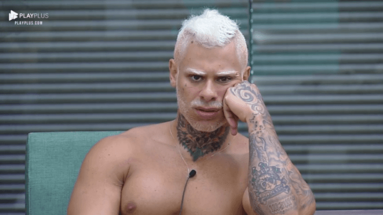 Marcos Mion revela "intimidade" e situação "desconhecida" pelo público com Leo Stronda fora da Fazenda