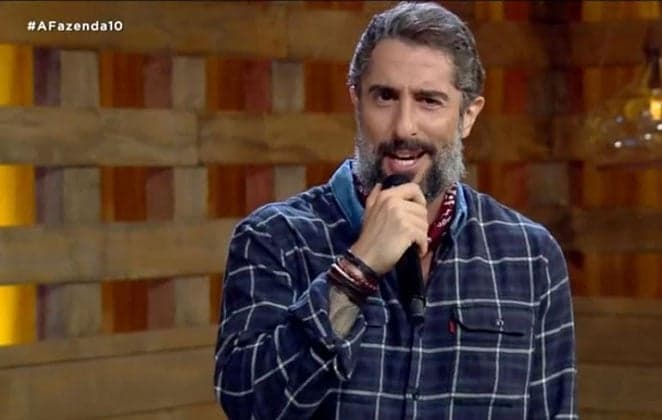 Marcos Mion apresenta A Fazenda (Foto: Reprodução/PlayPlus) Marcos Mion apresenta A Fazenda (Foto: Reprodução/PlayPlus)