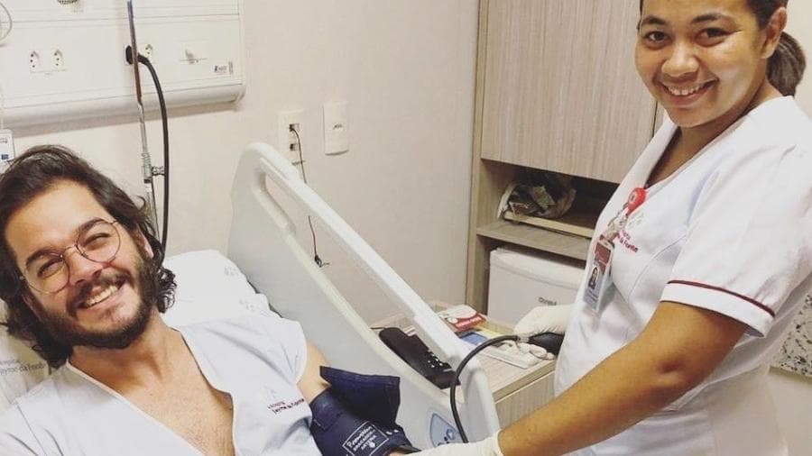 Túlio Gadêlha tranquiliza seguidores após ser diagnosticado com trombose Imagem: Reprodução/Instagram/tulio.gadelha Túlio Gadêlha tranquiliza seguidores após ser diagnosticado com trombose Imagem: Reprodução/Instagram/tulio.gadelha