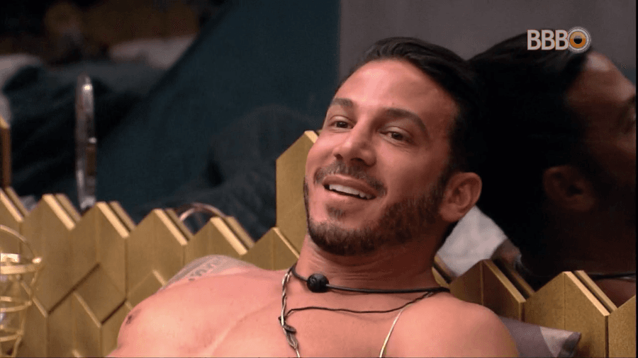 BBB19: Gustavo faz comentário machista, compara mulheres à algo inesperado e é detonado