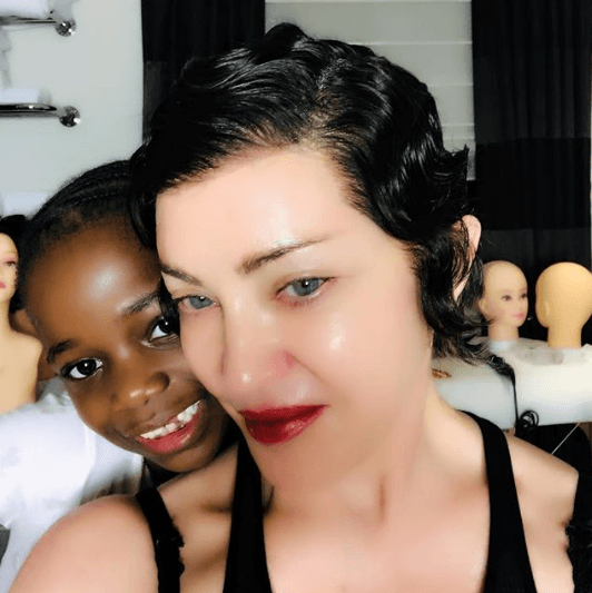 Madonna com novo visual (Foto: Reprodução/ Instagram) Madonna com novo visual (Foto: Reprodução/ Instagram)