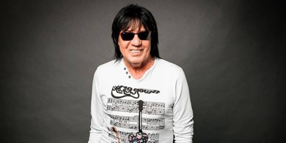 Cantor Marciano morreu vítima de infarto aos 67 anos de vida (Foto reprodução) Cantor Marciano morreu vítima de infarto aos 67 anos de vida (Foto reprodução)