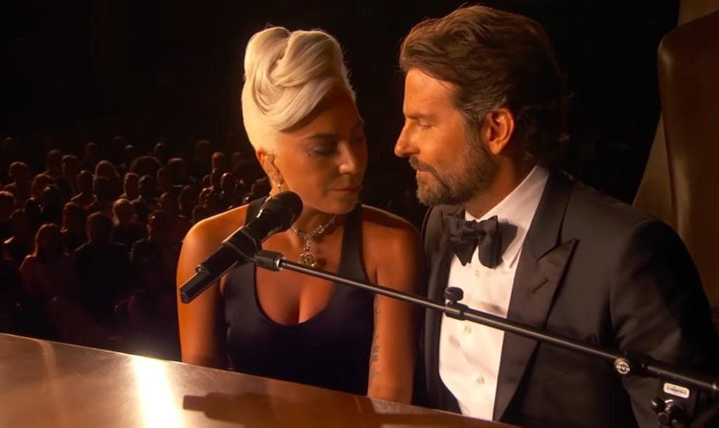 Lady Gaga e Bradley Cooper na música Shallow em Nasce Uma Estrela (Foto: Divulgação) Lady Gaga e Bradley Cooper na música Shallow em Nasce Uma Estrela (Foto: Divulgação)