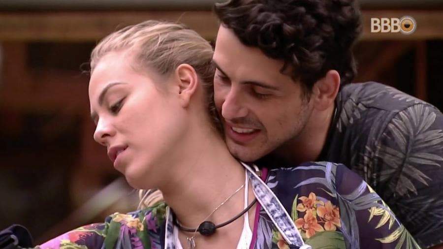 Isabella e Maycon no BBB 19 (Foto: Reprodução) Isabella e Maycon no BBB 19 (Foto: Reprodução)