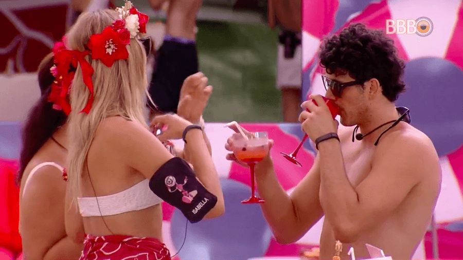 BBB19: Tereza propõe que Maycon e Isabella se beijem e brothers reagem de forma surpreendente