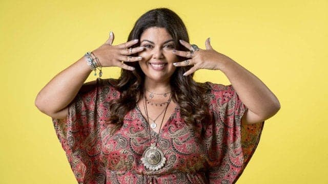 Fabiana Karla é Madá em Verão 90 (Foto: Divulgação/ Globo/ João Cotta) Fabiana Karla é Madá em Verão 90 (Foto: Divulgação/ Globo/ João Cotta)