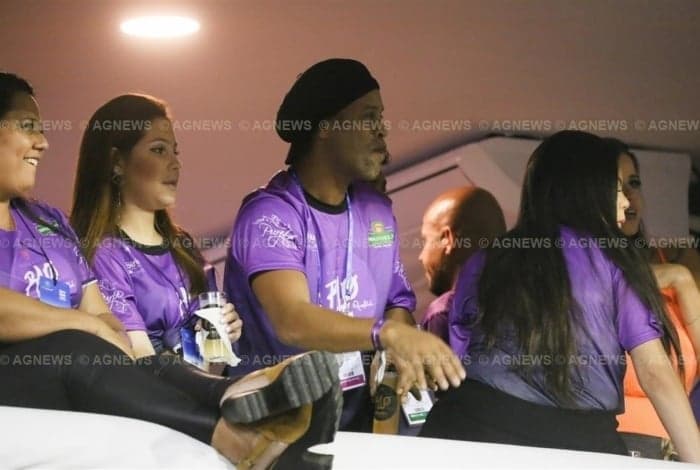 Ronaldinho Gaúcho em seu Camarote exclusivo (Foto: Reprodução) Ronaldinho Gaúcho em seu Camarote exclusivo (Foto: Reprodução)