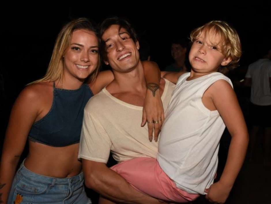 Carol Dantas e Vinicius Martinez padrasto de Davi Lucca, filho de Neymar (Instagram/Reprodução Carol Dantas e Vinicius Martinez padrasto de Davi Lucca, filho de Neymar (Instagram/Reprodução