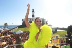 Ivete Sangalo voltou ao Carnaval e arrastou multidão (Foto: Reprodução/Instagram) Ivete Sangalo voltou ao Carnaval e arrastou multidão (Foto: Reprodução/Instagram)