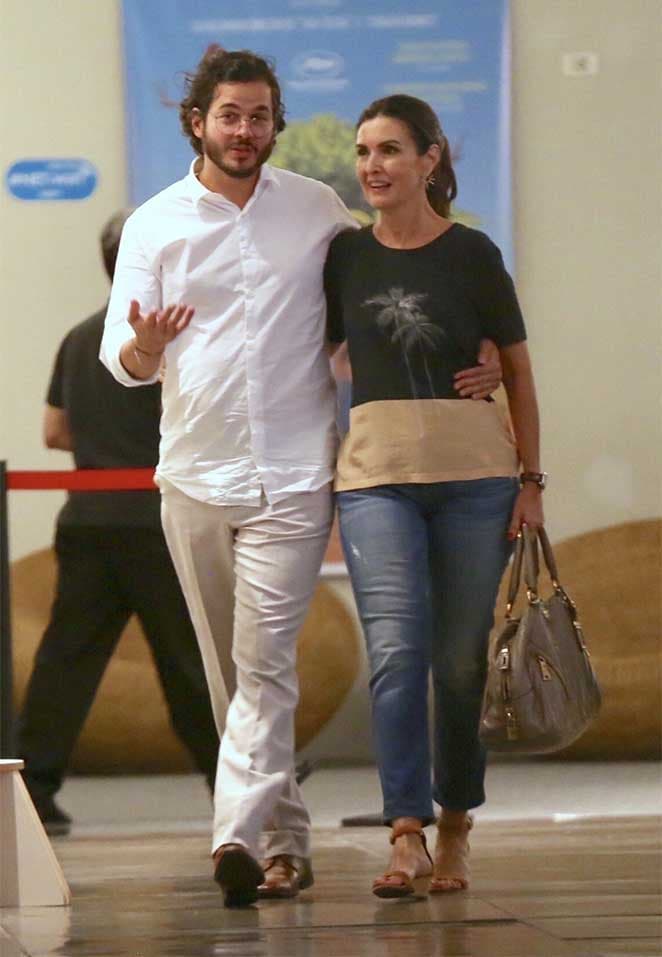 http://tvfoco.uai.com.br/wp-content/uploads/2015/05/Daniela-Mercury.jpg http://tvfoco.uai.com.br/wp-content/uploads/2015/05/Daniela-Mercury.jpg
