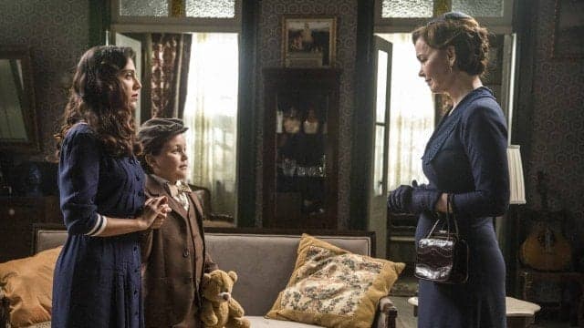Espelho da Vida: no final, Piedade toma atitude surpreendente e salva amante do marido