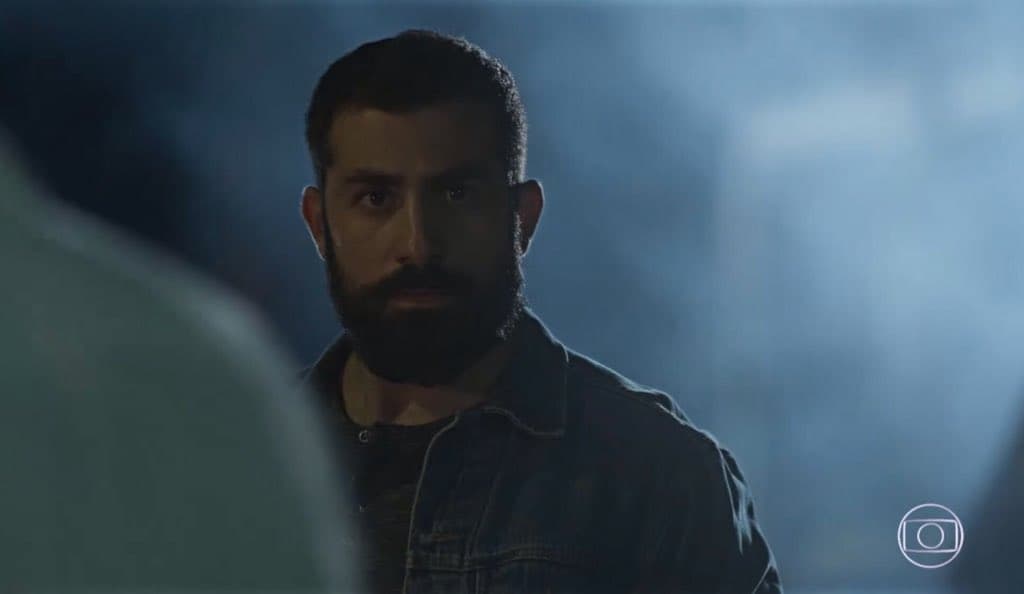 Kaysar em cena em Órfãos da Terra, novela da faixa das 18h da Rede Globo (foto: Divulgação) Kaysar em cena em Órfãos da Terra, novela da faixa das 18h da Rede Globo (foto: Divulgação)