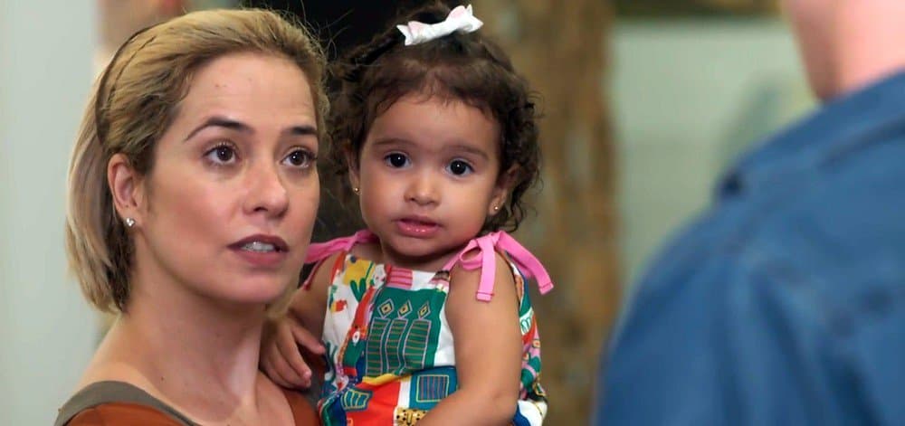 Em Malhação Toda Forma de Amar Lígia (Paloma Duarte) se derrete de amor por Nina Em Malhação Toda Forma de Amar Lígia (Paloma Duarte) se derrete de amor por Nina