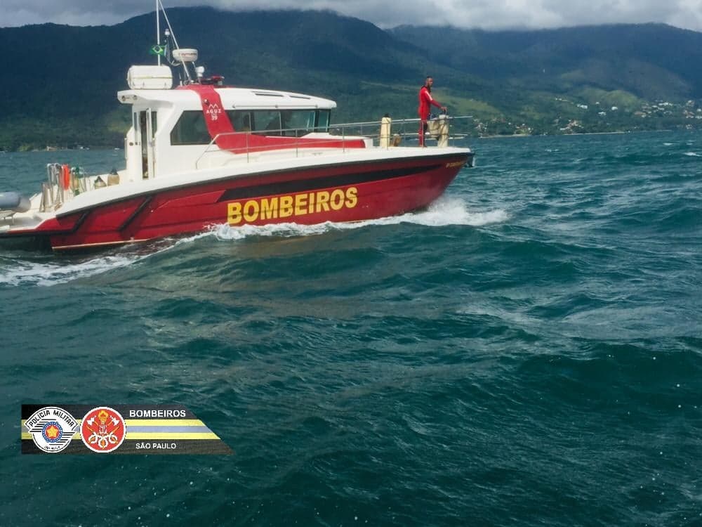 BBuscas do Corpo de Bombeiros (Foto: Divulgação)... BBuscas do Corpo de Bombeiros (Foto: Divulgação)...