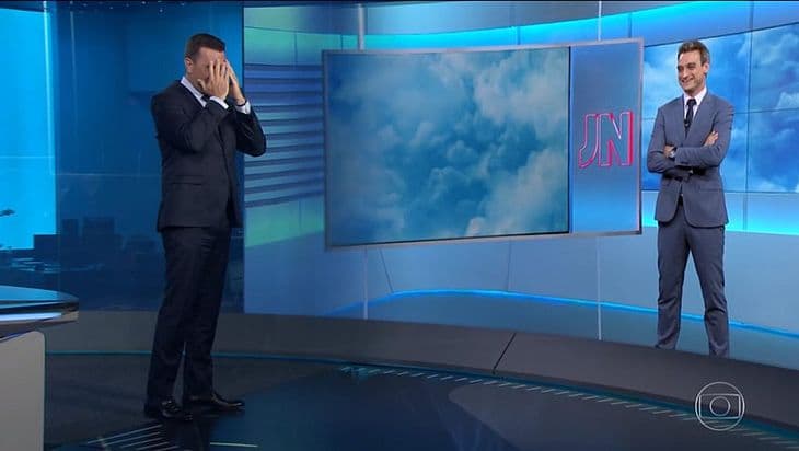 Rodrigo Bocardi comete gafe ao vivo durante apresentação do Jornal Nacional (Foto: Divulgação) Rodrigo Bocardi comete gafe ao vivo durante apresentação do Jornal Nacional (Foto: Divulgação)