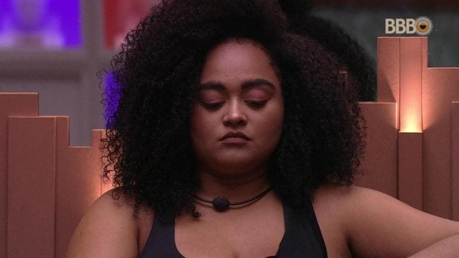 Com saída fria e sem plateia, Rízia é eliminada do BBB19 e Paula segue no jogo