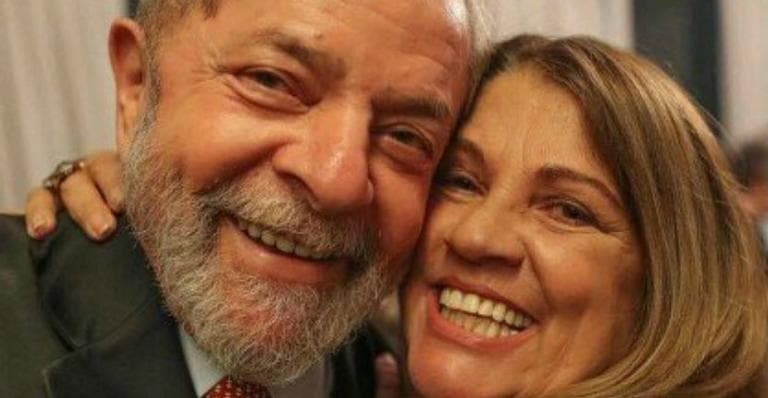 Após deixar UTI, Tassia Camargo recebe carta de Lula e conteúdo causa comoção
