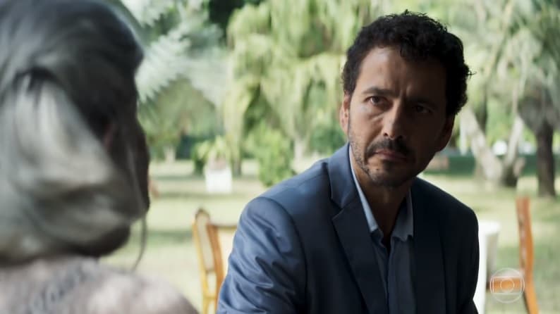 Amadeu (Marcos Palmeira) em cena de A Dona do Pedaço (Foto: Reprodução/Globo) Amadeu (Marcos Palmeira) em cena de A Dona do Pedaço (Foto: Reprodução/Globo)