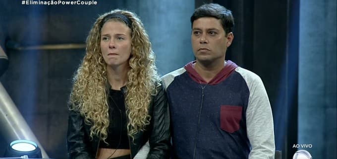 Sem saber da morte de companheiro, casal é eliminado do Power Couple e terão dura notícia